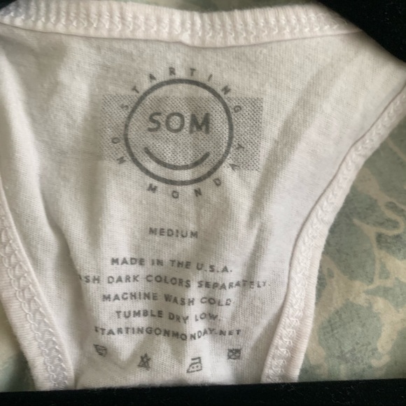 💖 Work Out // Night Out Racerback Tank Top - Picture 3 of 3